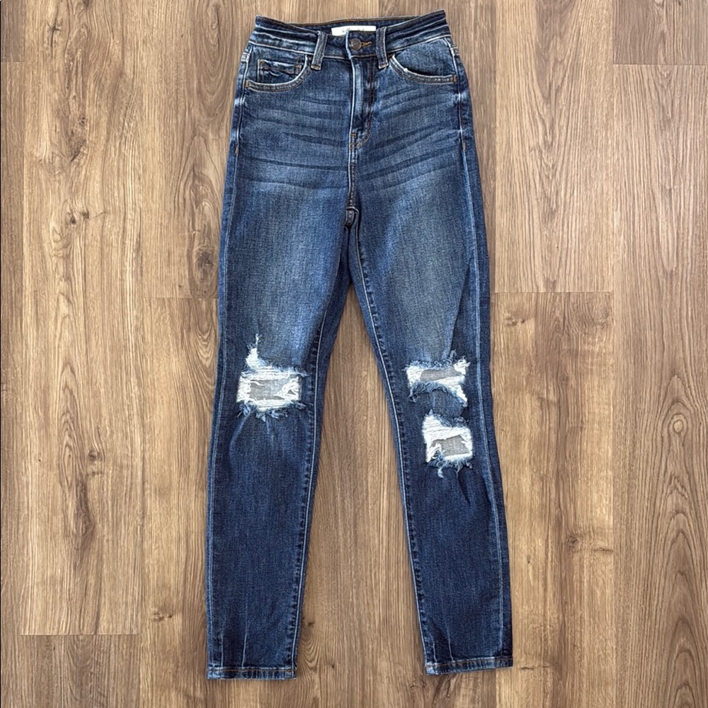 WILLOW & ROOT The Mom Jean Ultra high rise. Size 22